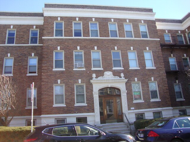 Primary Photo - 4 Ransom Rd