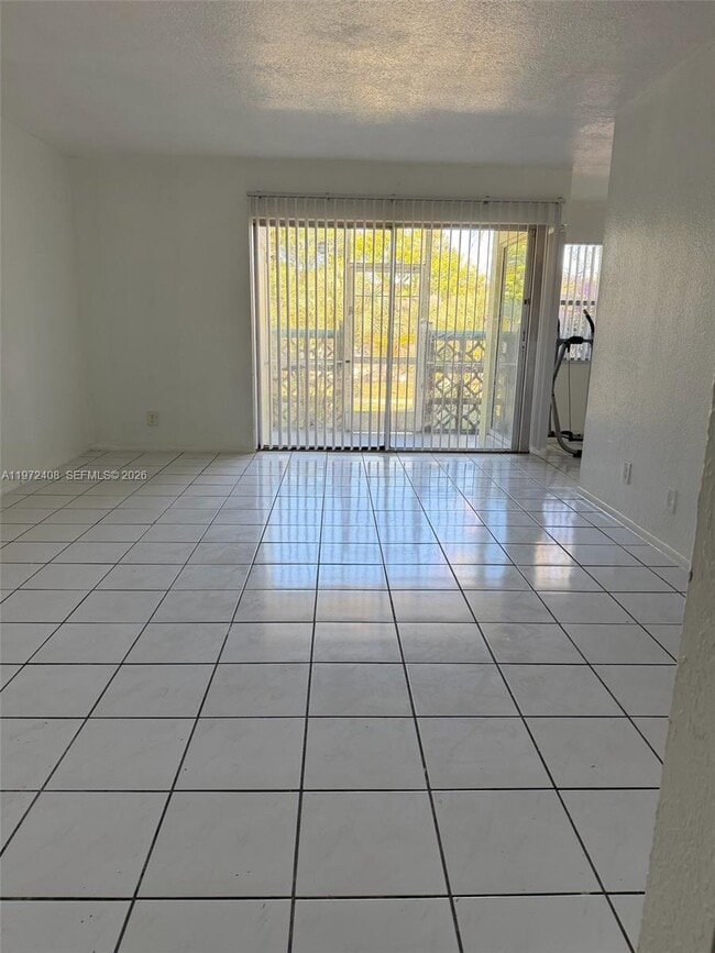 Building Photo - 2035 NW 46th Ave