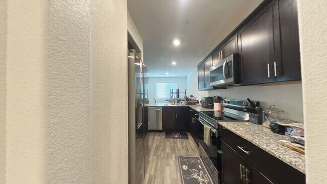 Building Photo - Charming 3-Bedroom Home with Modern Comforts