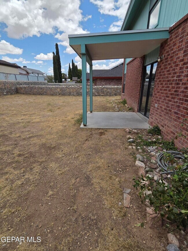 Building Photo - 4629 Loma Grande Dr