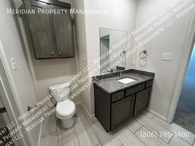 Building Photo - 5827 Urbana Pl