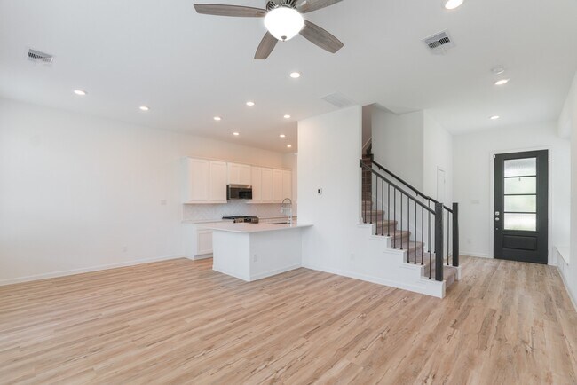 Building Photo - 546 Dry Fork Ln