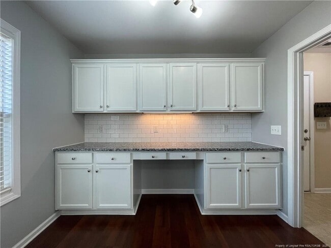 Building Photo - 152 Ladden Ln