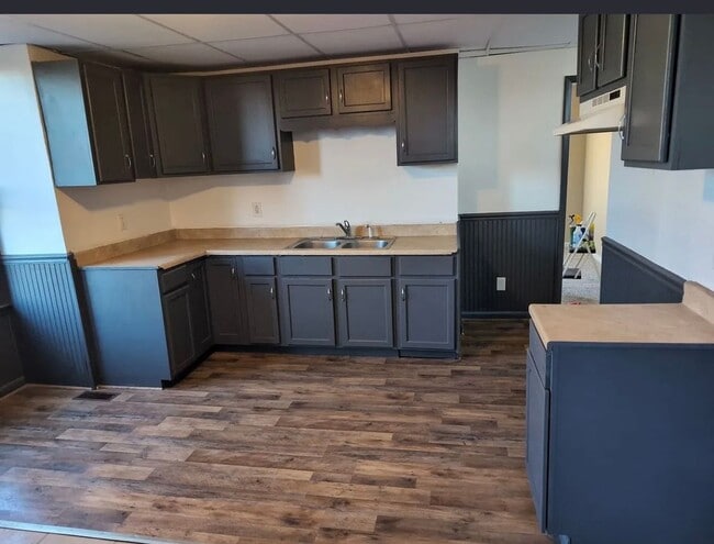 Building Photo - 2 Bdrm 1 Bath House