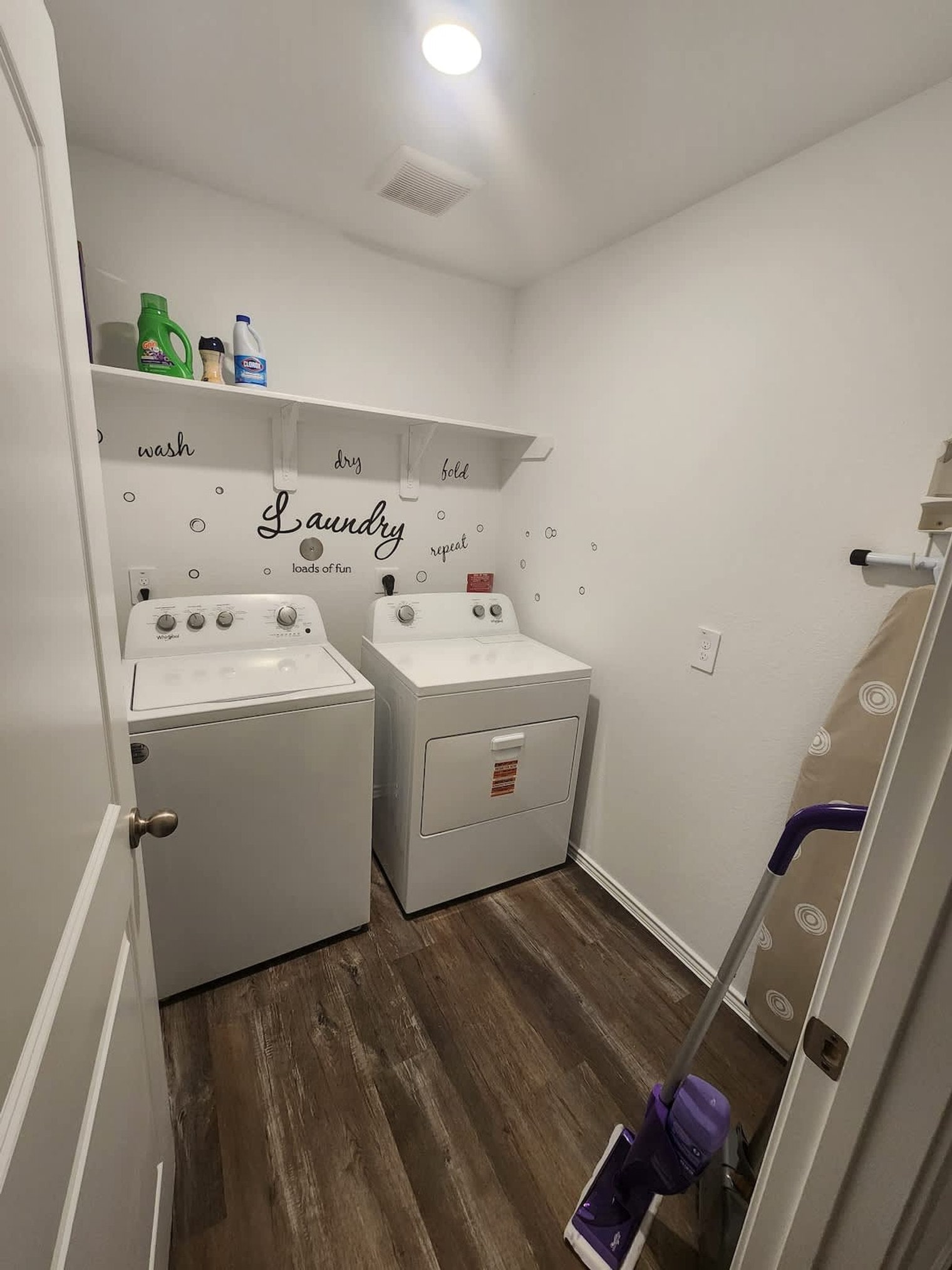 Building Photo - 6055 Diamond Vis Ct