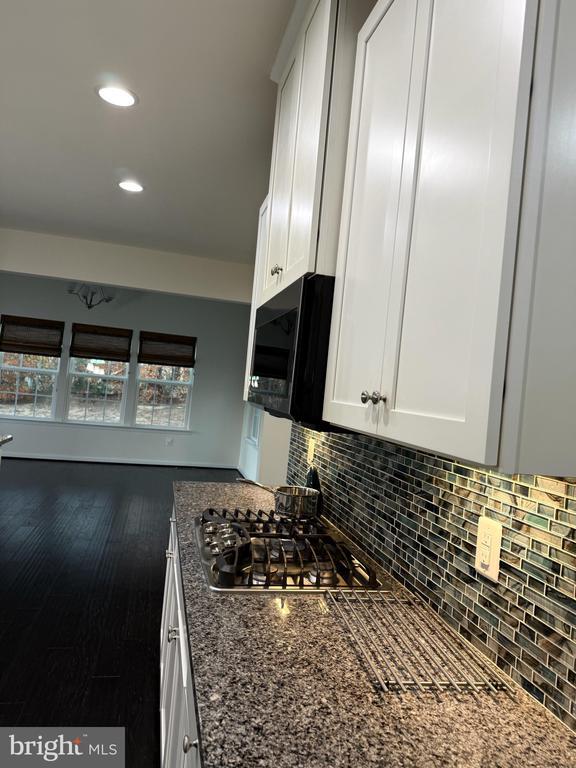 Building Photo - 4401 Weejun Loop