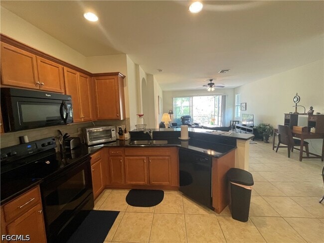 Building Photo - 10457 Materita Dr
