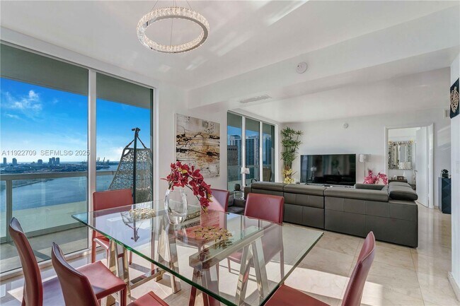 Building Photo - 50 Biscayne Blvd