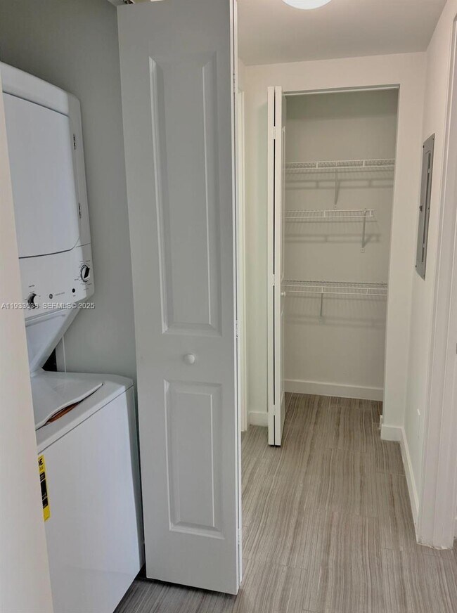 Building Photo - 1776 Polk St