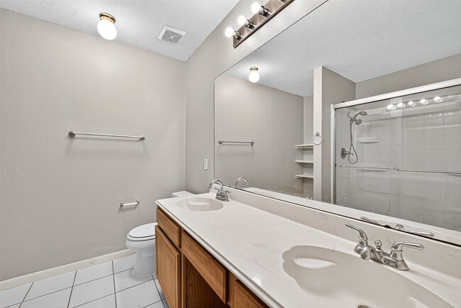Building Photo - 8827 Boulder Springs Dr