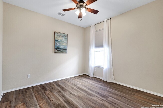 Building Photo - 1626 Desert Candle