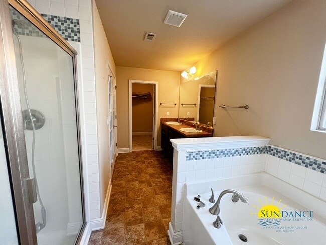 Building Photo - Lovely 3-Bedroom Home in South Crestview!