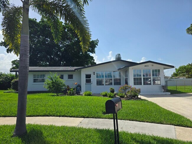 Building Photo - 2672 Rockcrest Ct