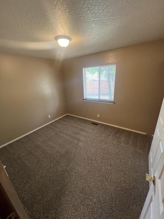 Building Photo - 497 N Brushwood Ct