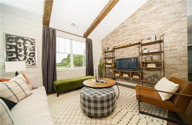 Building Photo - 312 Fishers Ct