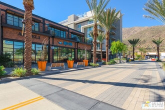 Building Photo - 111 N Palm Canyon Dr