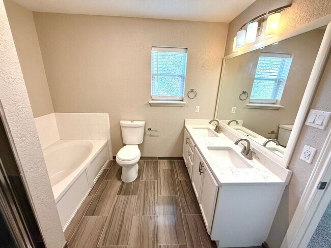 Building Photo - 5716 Watercress Dr