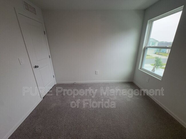 Building Photo - 1304 NW 48th Terrace