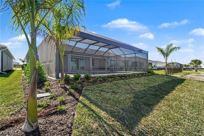 Building Photo - 44489 Panther Dr