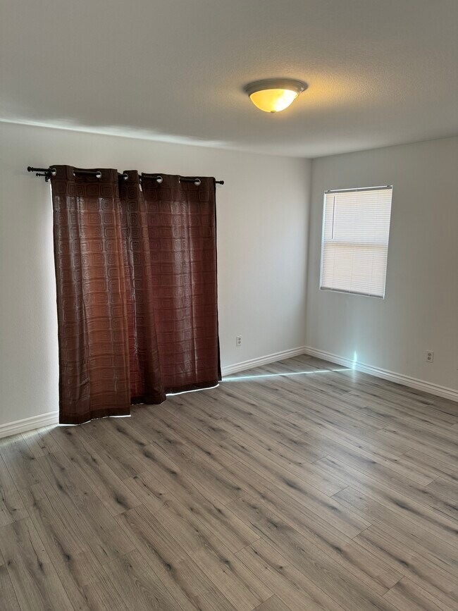 Master Bedroom - 1711 E 68th St