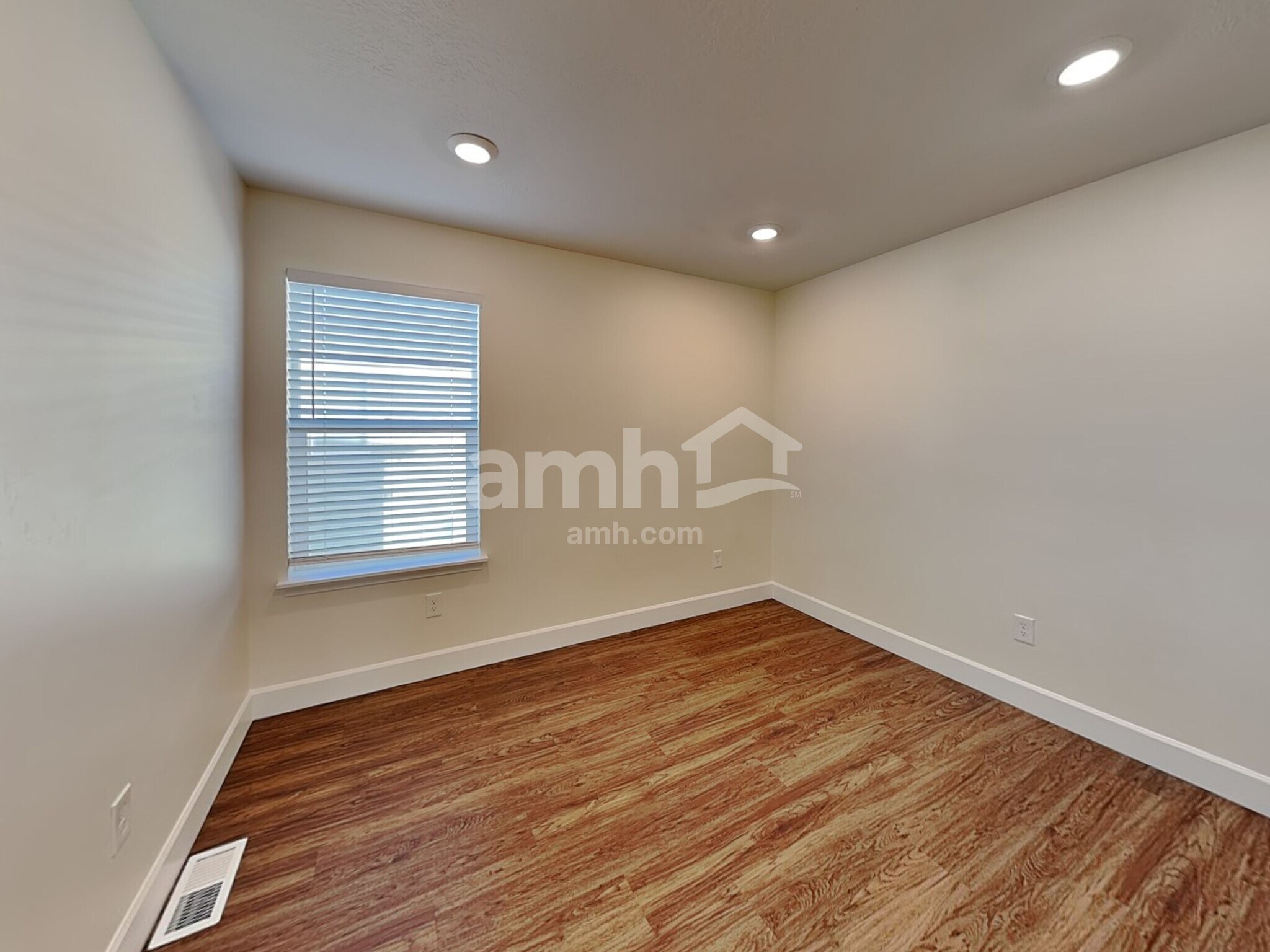 Building Photo - 2348 S Wild Horse Way