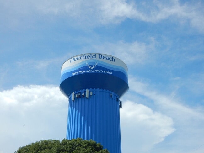 Building Photo - 3073 Deer Creek Via Napoli