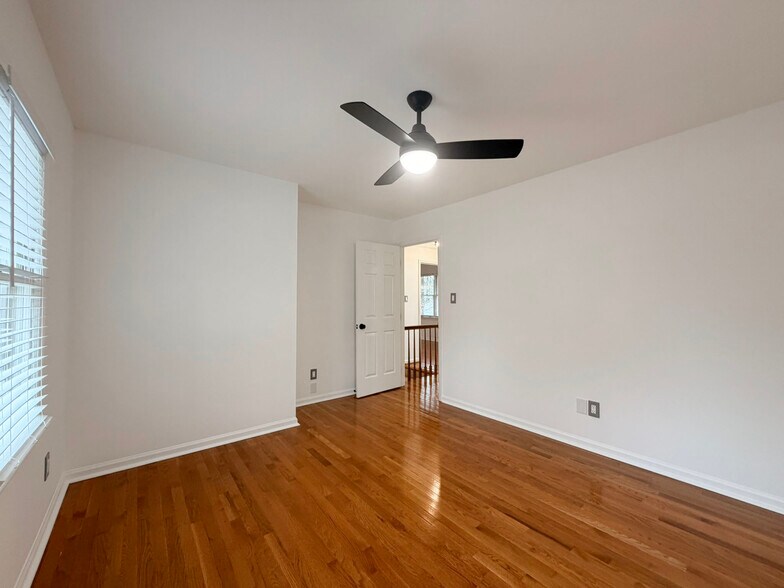 Building Photo - 110 Waltons Creek Rd