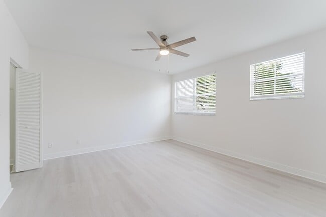 Building Photo - 20889 St Andrews Blvd