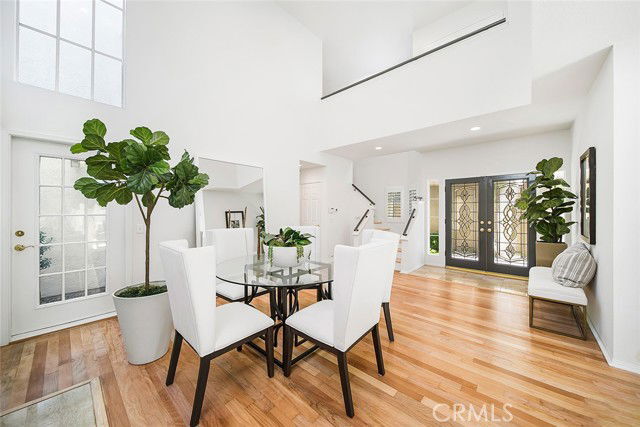 Building Photo - 7 Antigua Rd