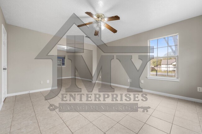 Building Photo - 2526 Aldon St
