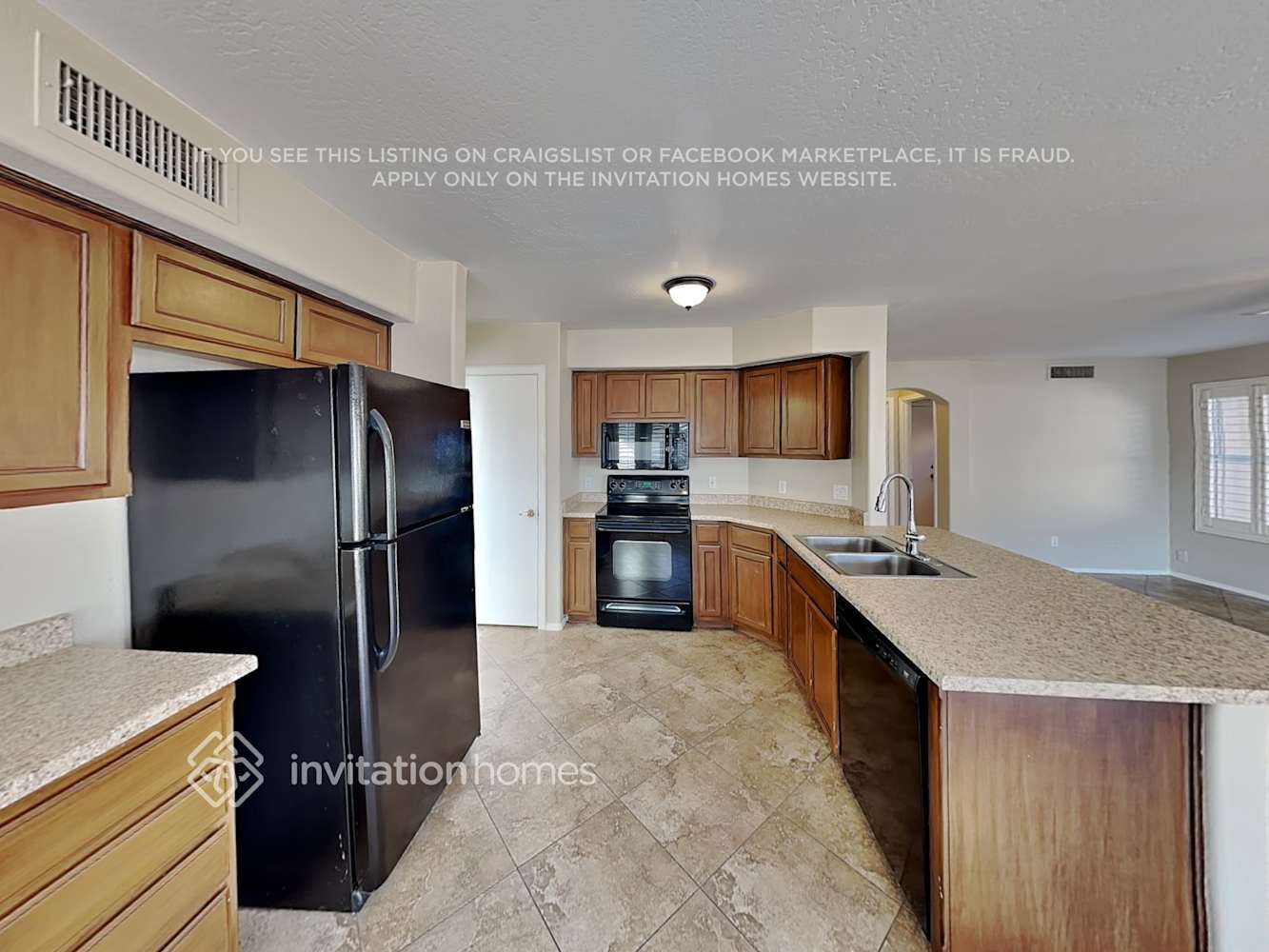 Building Photo - 18524 N 85th Ave