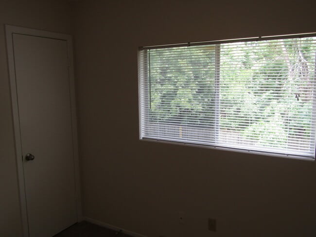 Building Photo - 10609 Archdale Dr