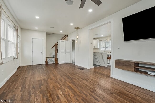 Building Photo - 45 Clark Ave