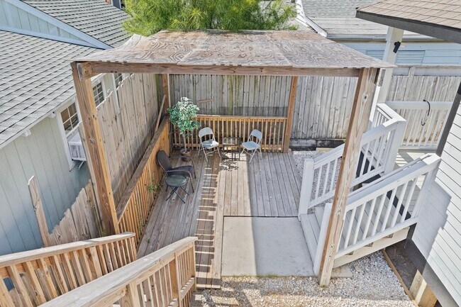 Building Photo - 2107 54th St