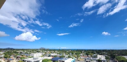 Building Photo - Enjoy the amazing unobstructed views of Kailua beach from your lanai!