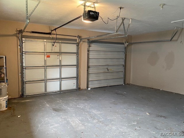 Building Photo - 287 W Casurina Pl