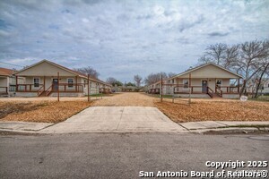 Building Photo - 2702 Observation Dr