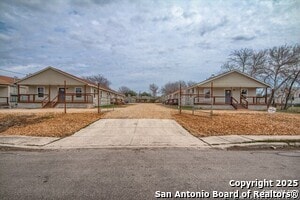 Building Photo - 2706 Observation Dr