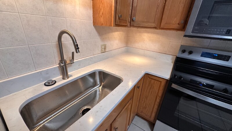 Building Photo - 241 Boston St