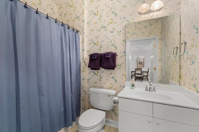 Building Photo - 5751 Oyster Catcher Dr