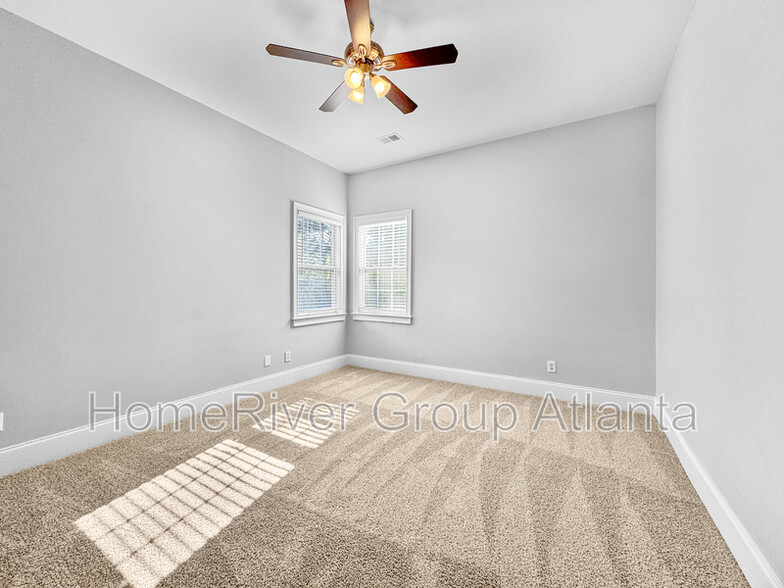 Building Photo - 3377 Alhambra Cir