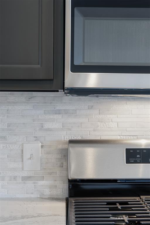 Building Photo - 3400 Piney River Dr