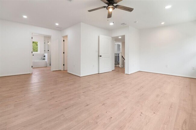 Building Photo - 3119 Avenue H