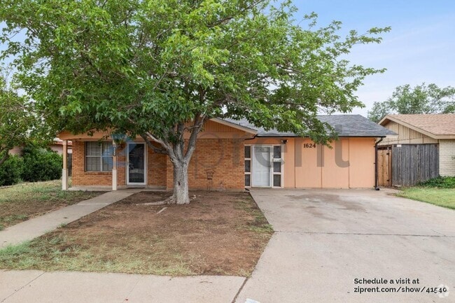 Building Photo - 1624 Petroleum Dr