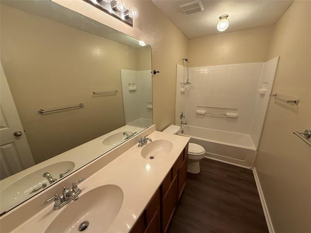 Building Photo - 112 Greenfield Trail