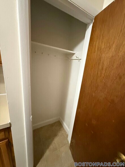 Building Photo - 11 Brattle St