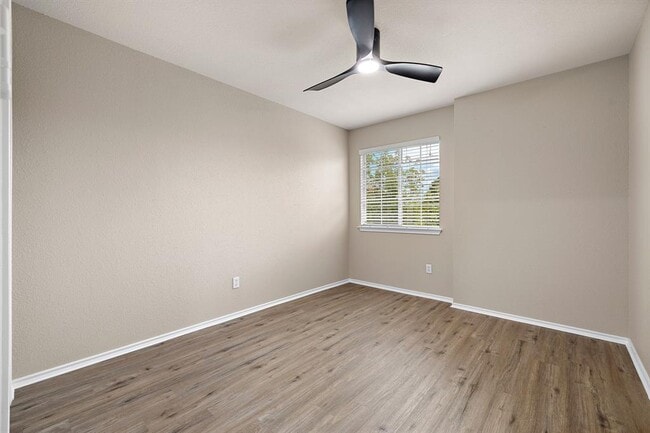 Building Photo - 4108 Whitecrest Cove