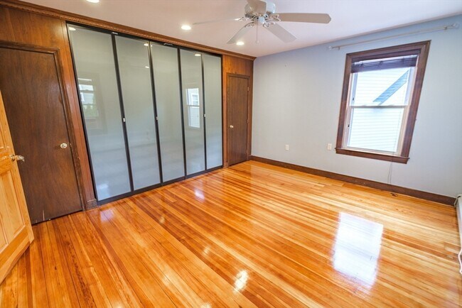 Building Photo - 19 Faxon St