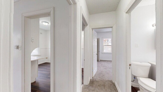 Building Photo - 3863 E 154th St