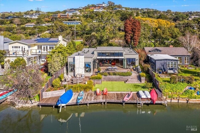 Building Photo - 20 Lagoon Rd